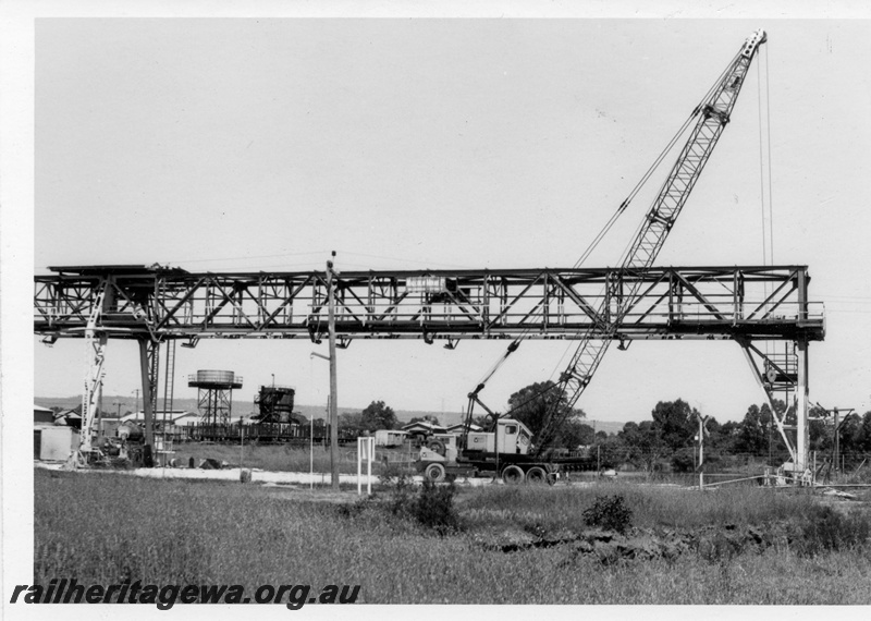 P01845
Gantry at the Coal Dam, Midland Workshops, side view

