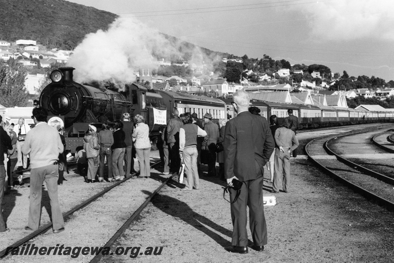 P01950
W class 947 steam loco heading the last 