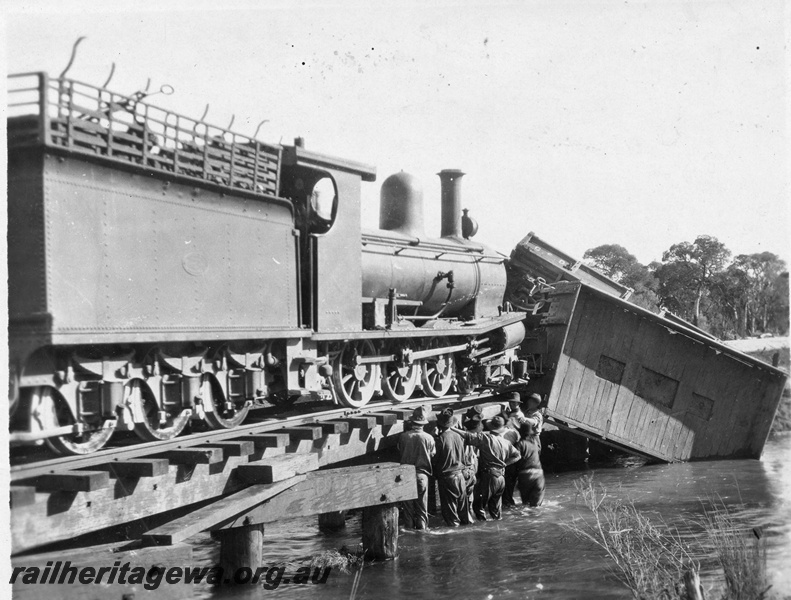 P01996
1 of 3 views of a derailment on a bridge on the Waroona to Lake Clifton railway, WL line, involving G class 48 