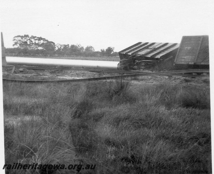 P02120
4 of 7 views of the  derailment of No. 972 Goods near Westfield on the Jandakot to Armadale section of the FA line, a pair of GH class wagons derailed,  date of derailment 10/8/1955
