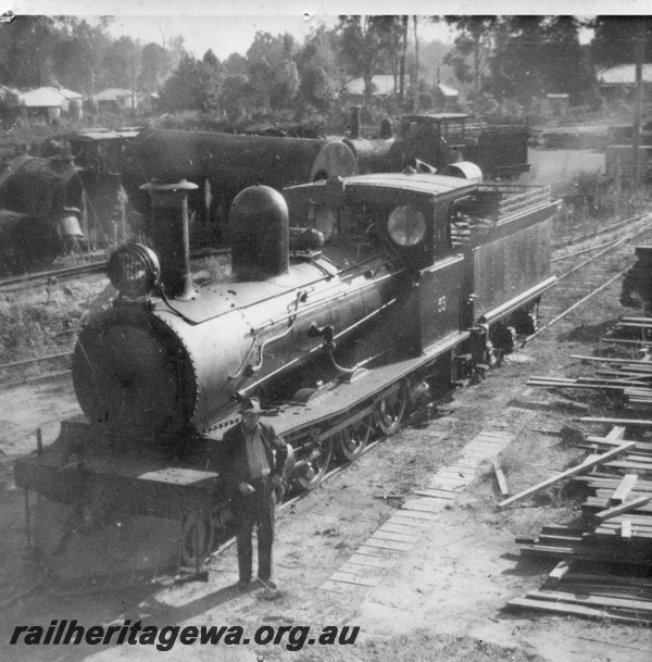 P02211
Bunnings loco No.53, Manjimup, elevated front and side view.
