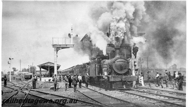 P02220
Commonwealth Railways (CR) G class heading the first train to depart Kalgoorlie on the TAR, same as P0648
