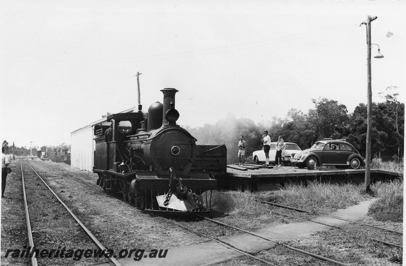 P02251
Millars loco G class 71, loading platform goods shed behind the loco Yarloop, SWR line, side and front view.
