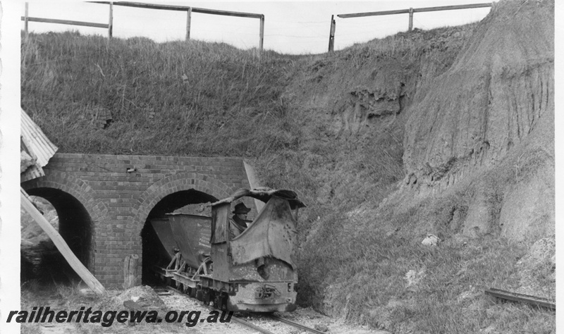 P02313
Maylands Brickworks loco and skip, passing through the Johnson Road tunnel, on the Maylands Brickworks tramway
