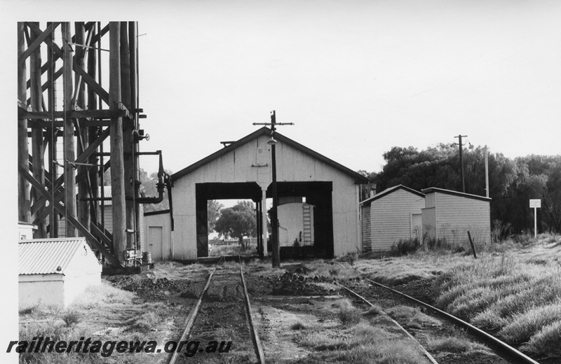 P02357
Engine shed, water tower stand, buildings, loco depot, Busselton, BB line, view into the depot.
