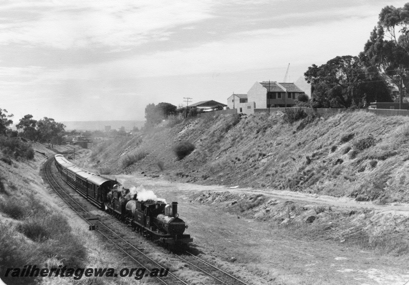 P02500
G class 123 Koombana Queen back to back with G class 233 