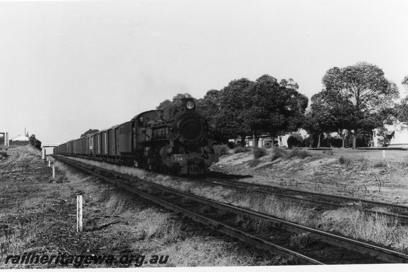 P02538
PMR class 724 steam locomotive on goods train near Daglish, side and front view, ER line, circa late 1960s.
