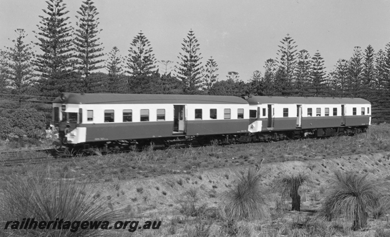 P02619
ADA class/ADG class railcar set near Karrakatta, front and side view
