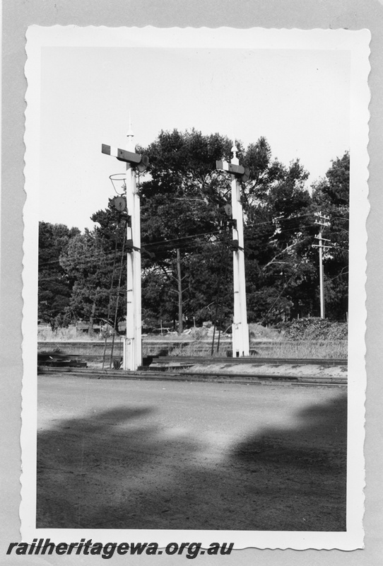 P02629
Signals, semaphore, Subiaco
