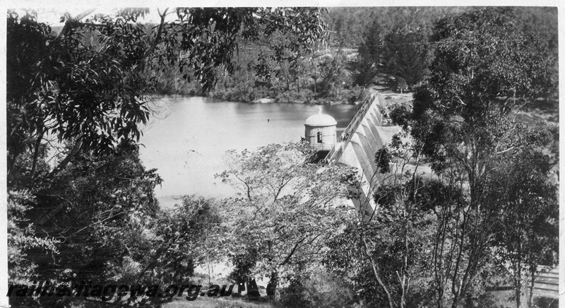 P02694
Mundaring weir, part of zig zag visible. c1930s
