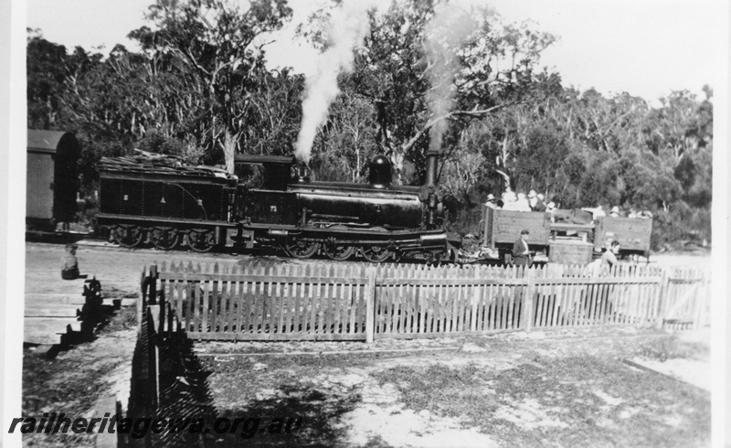 P02786
Adelaide Timber Co. loco Y 71 with 