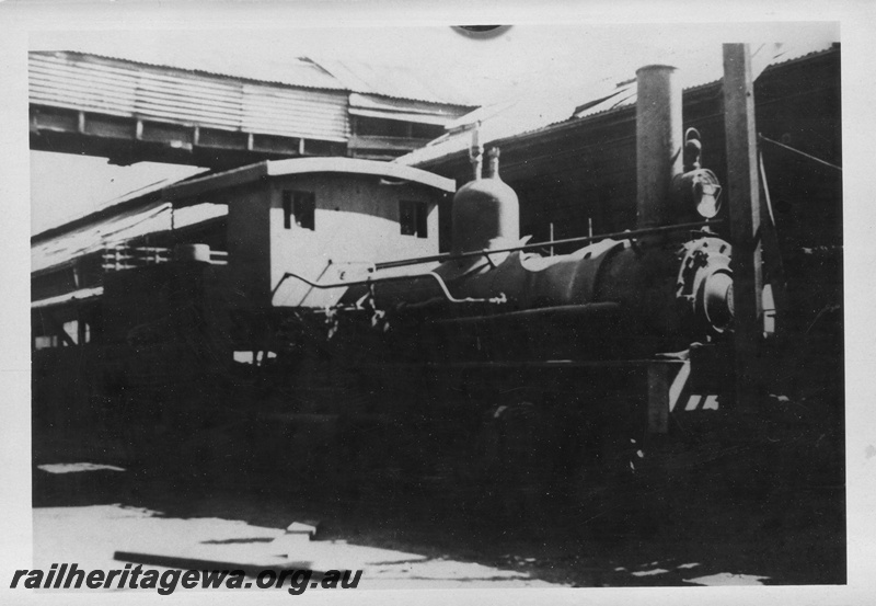 P02860
Millars steam locomotive 