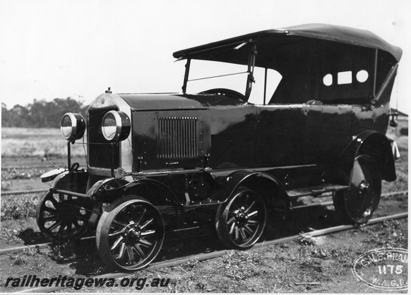 P02892
Dort rail motor inspection car, front and side view, c1925.
