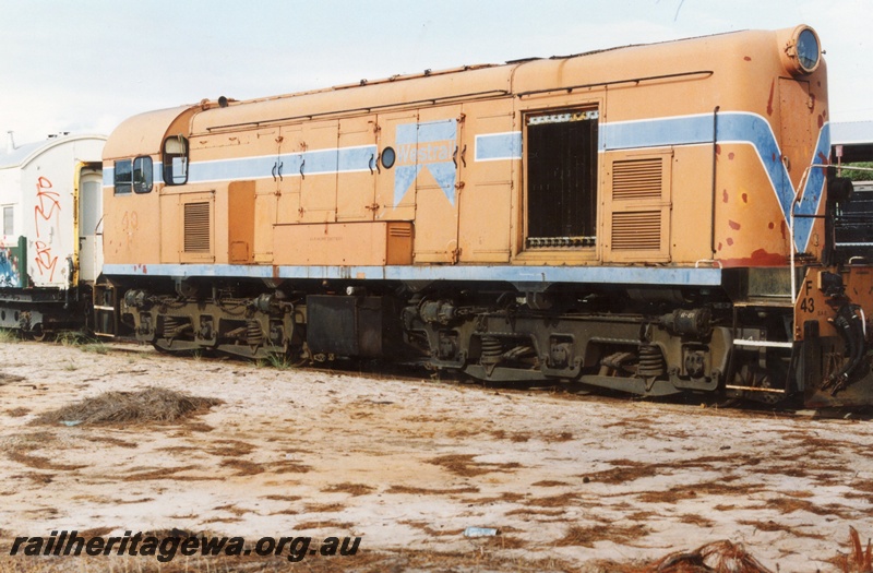 P02957
F class 43 diesel locomotive, side and end view, orange livery, AHRS museum, Bassendean.
