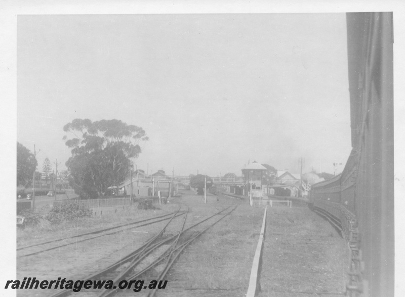 P03117
DS class 371, up passenger, arriving Claremont station, ER line
