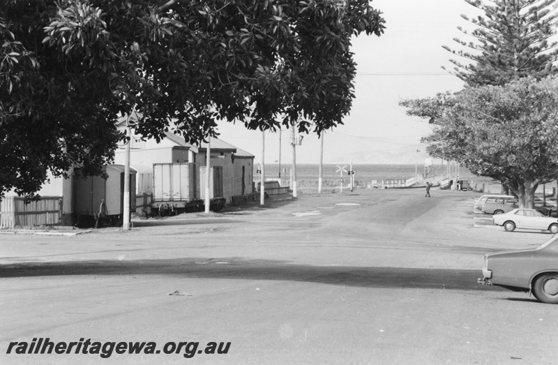 P03304
Goods shed, Esperance, CE line, side view of shed looking towards the ocean
