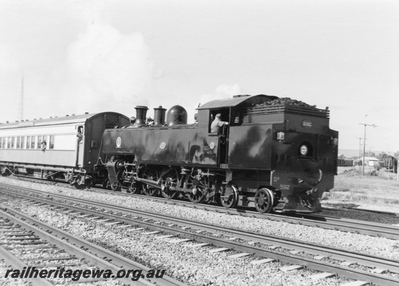 P03457
DD class 592 steam locomotive on a picnic ramble train, running bunker first, side and end view, Midland, ER line.
