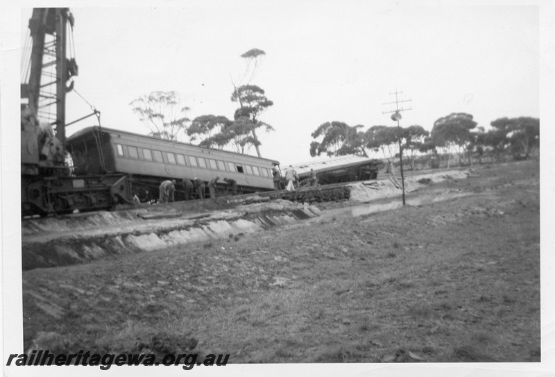 P03459
1 of 4, Derailed passenger train, No.84 express 