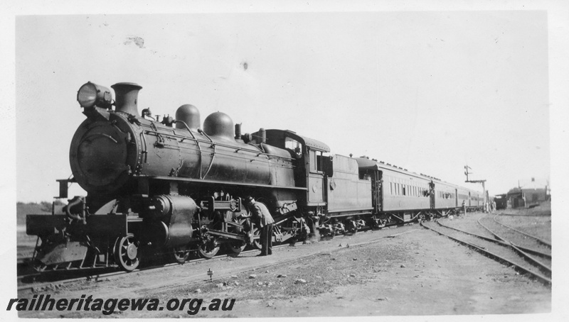 P03491
P Class, 4-6-2,On Interstate passenger train, Unknown location
