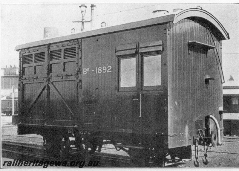 P03515
BB class 1892 horse box, side and end view, c1920s.
