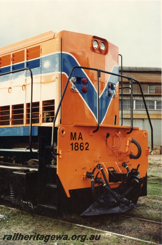 P03557
MA class 1862, end view of long hood, Westrail orange livery, c1970s.
