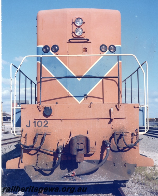 P03628
J class 102 in Westrail orange livery, front view
