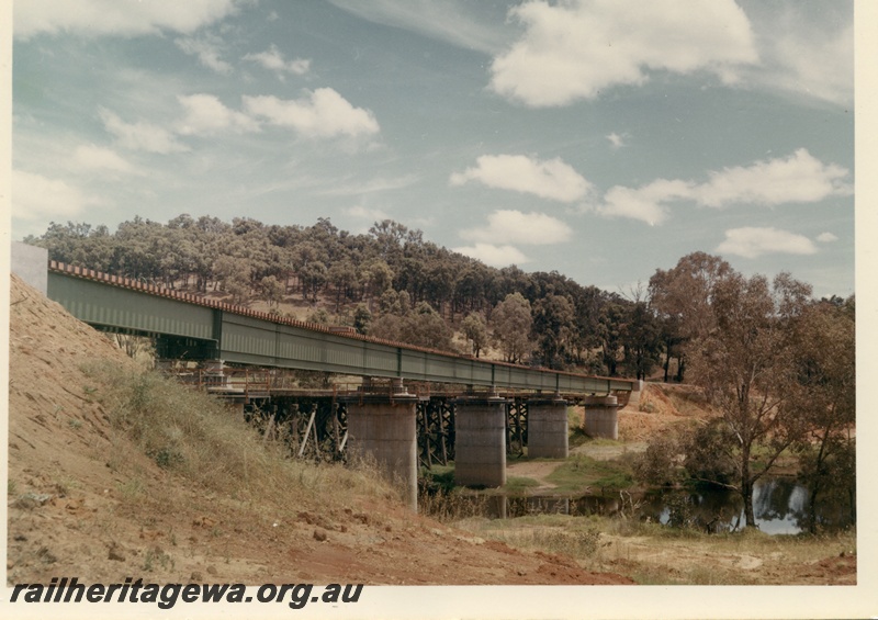 P03719
Bridge, steel and concrete, over Blackwood River, Bridgetown, PP line
