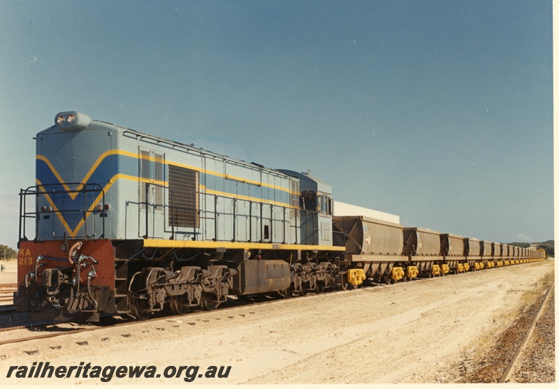 P03773
KA class 213 diesel locomotive on a salt train of WL class wagons with new standard gauge bogies, Esperance, front and side view
