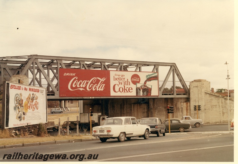 P03783
Subway, Mount Lawley, ER line, motor cars passing through, street level view
