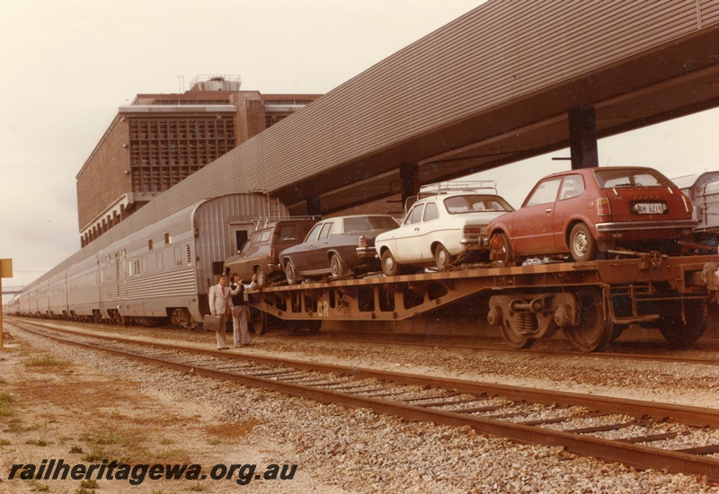 P03896
2 of 2, Motor rail on the Indian Pacific, Perth Terminal.
