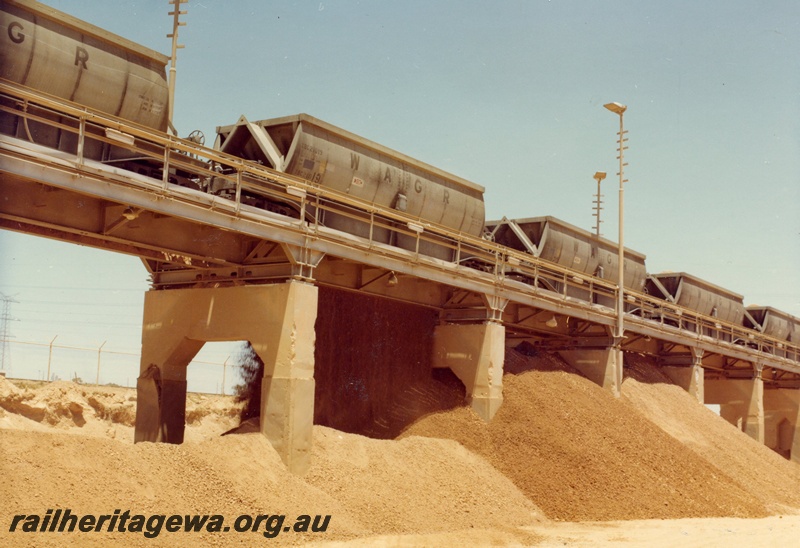 P03999
XBC class bauxite hoppers unloading bauxite, Kwinana.
