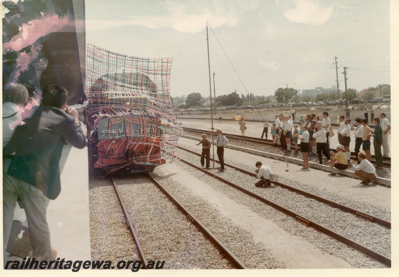 P04161
L class 260 and L class 261 heading the inaugural 