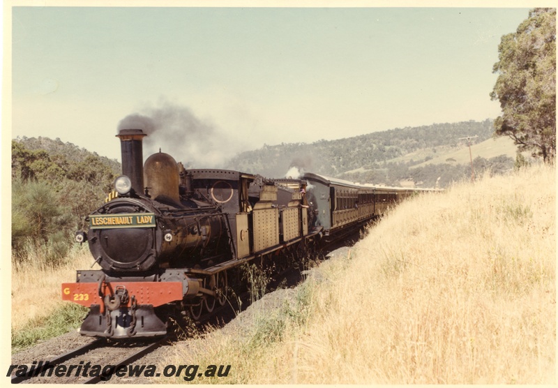 P04192
2 of 3, G class 233 steam locomotive 