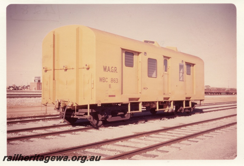 P04281
WBC class 863 standard gauge brakevan, end and side view
