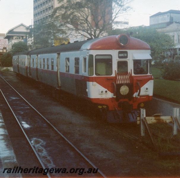 P04319
ADG/V class diesel railcar with ADA/V trailer, side and front view, old Armadale dock, Perth station.
