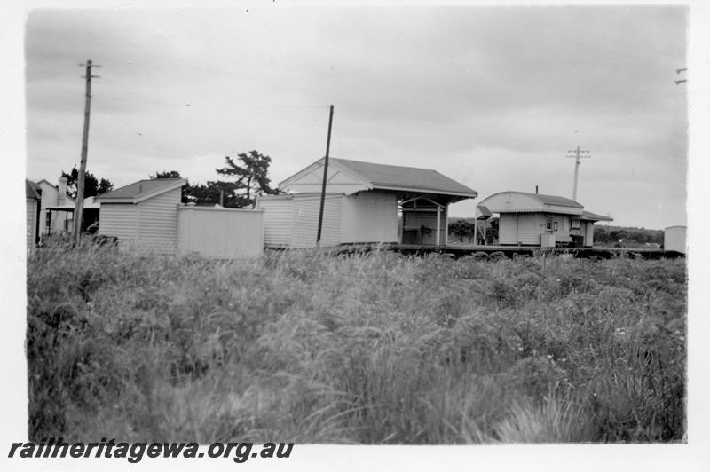 P04329
1 of 8, Station buildings, platform, Elleker, GSR line
