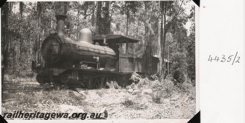 P04435-2
Bunnings loco No.23 at Lyell's Mill, ex WAGR M class 23
