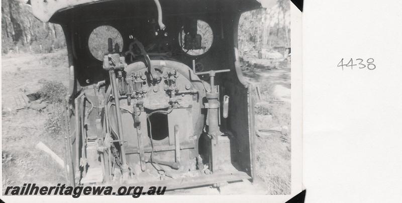 P04438
Cab view of Bunnings loco No.109, at Manjimup
