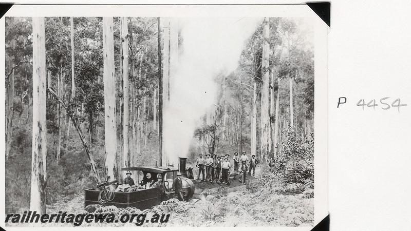 P04454
Kauri Timber Co. loco No.7, rear view at Nannup
