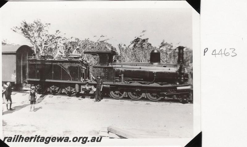 P04463
Adelaide Timber Co. loco No.71 at Witchcliffe
