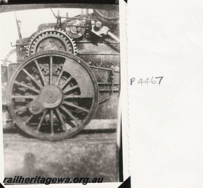 P04467
Adelaide Timber Co. R class driving wheels fitted to traction engine
