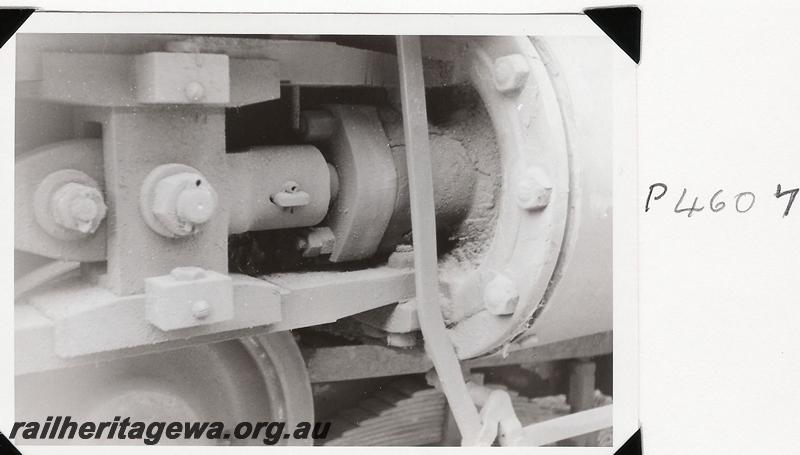 P04607
Millars loco No.72 at Yarloop, View of RHS cylinder.

