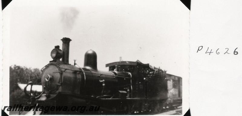 P04626
Millars loco No.59, 3/4 front view
