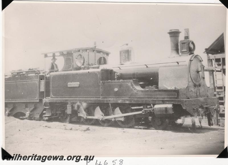 P04658
Canning Jarrah Timber Company loco J. H. Smith, Canning Mills, RHS view
