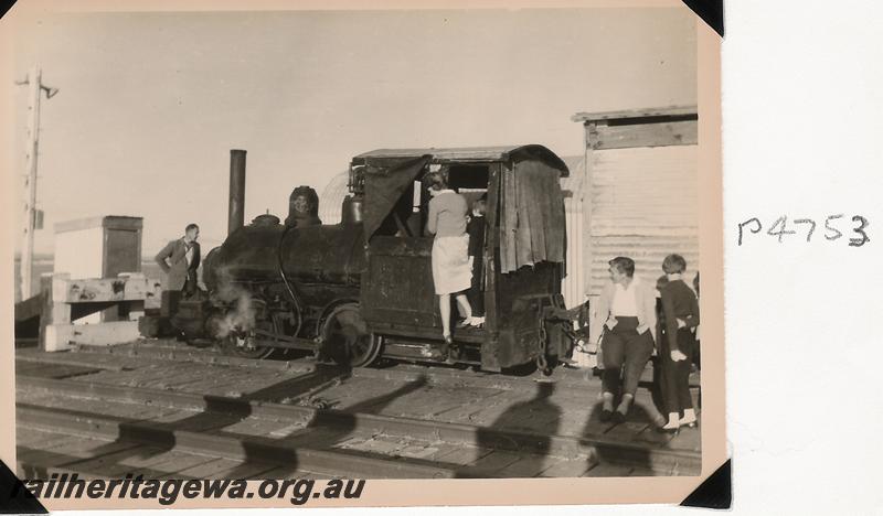 P04753
PWD 0-4-0 steam loco 