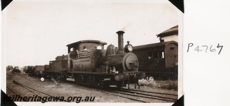P04767
H class 22 loco, Port Hedland, PM line, shunting 
