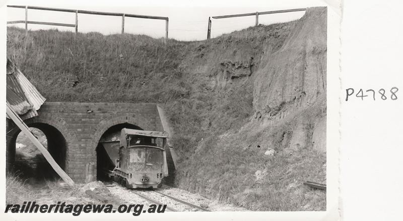 P04788
Maylands Brickworks loco, brick underpass, loco emerging from the underpass
