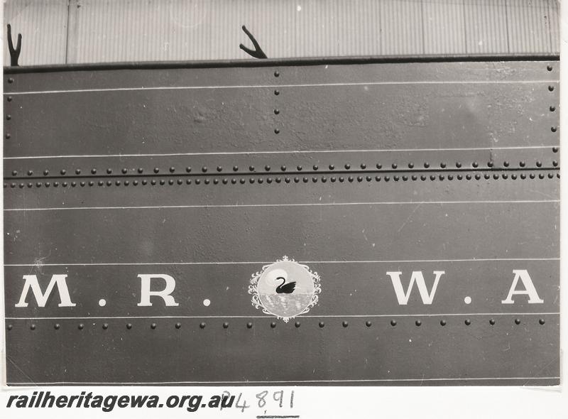 P04891
MRWA loco tender side showing MRWA lettering and crest
