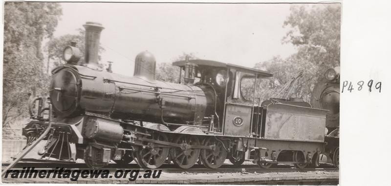 P04899
A class 10 loco, front and side view
