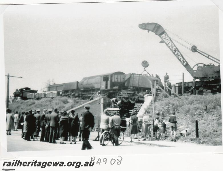 P04908
ASG class 26 Garratt, subway Stirling Road, Claremont, derailed and hanging over the roadway, lifting rear tank
